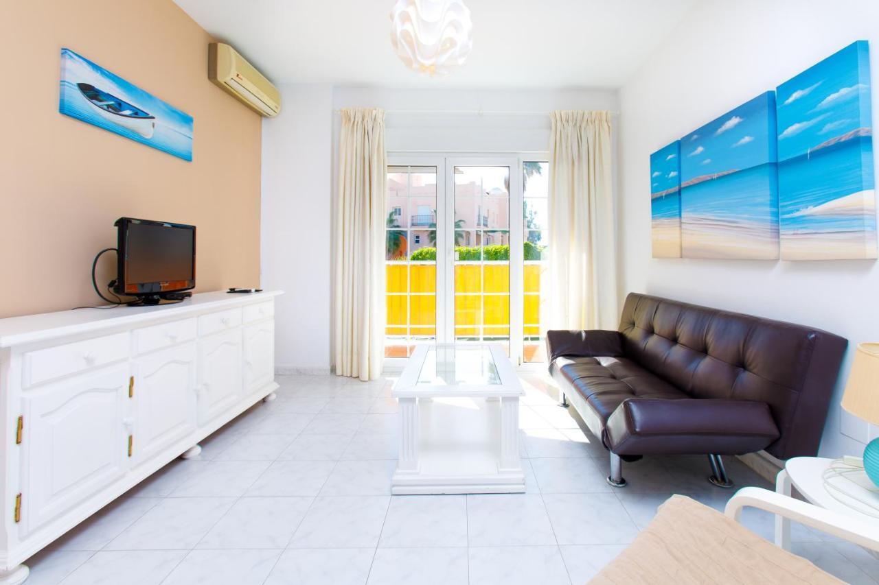 At Almoraide Rooms Suites (Adults Only) Nerja Bagian luar foto