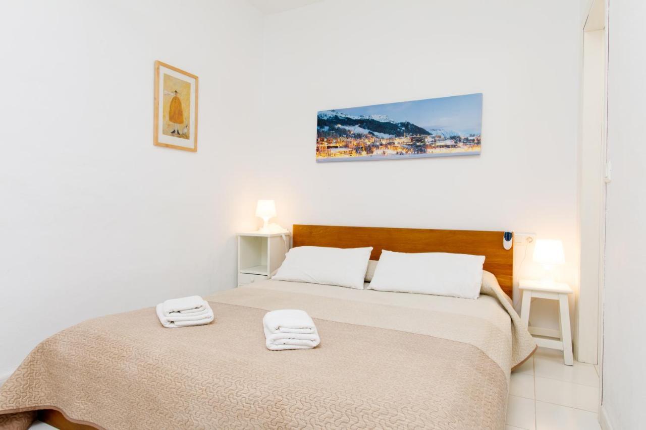 At Almoraide Rooms Suites (Adults Only) Nerja Bagian luar foto