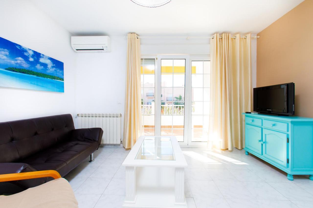 At Almoraide Rooms Suites (Adults Only) Nerja Bagian luar foto