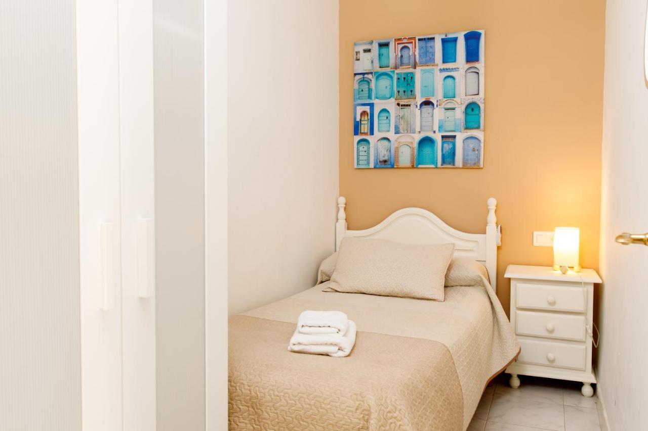 At Almoraide Rooms Suites (Adults Only) Nerja Bagian luar foto